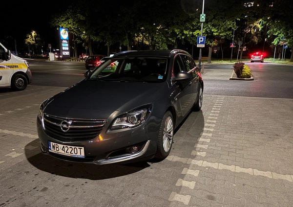 Opel Insignia cena 45500 przebieg: 147556, rok produkcji 2015 z Warszawa małe 137